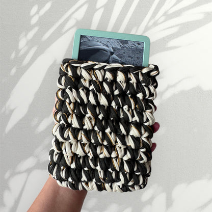 L'Endormi Kindle Pouch in Khaki, Gold, and Beige